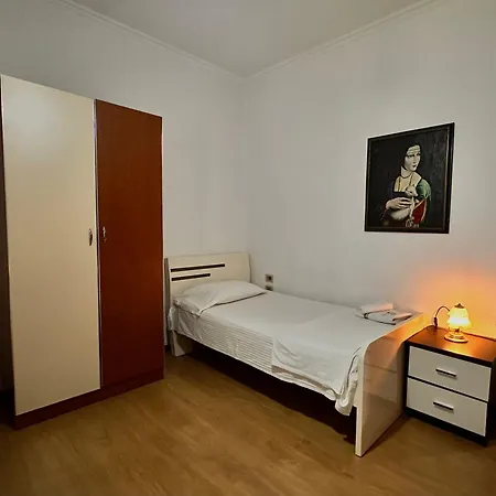 Grand House Lägenhet *