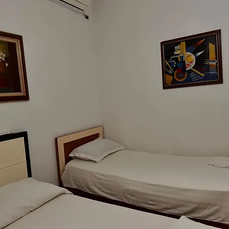 Apartment Grand House *