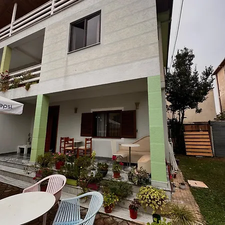 Grand House * Tirana