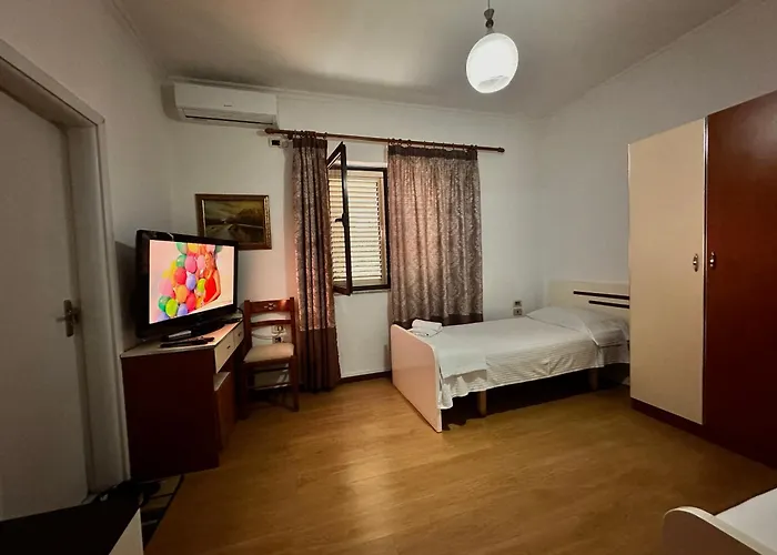 Apartman Grand House Tirana
